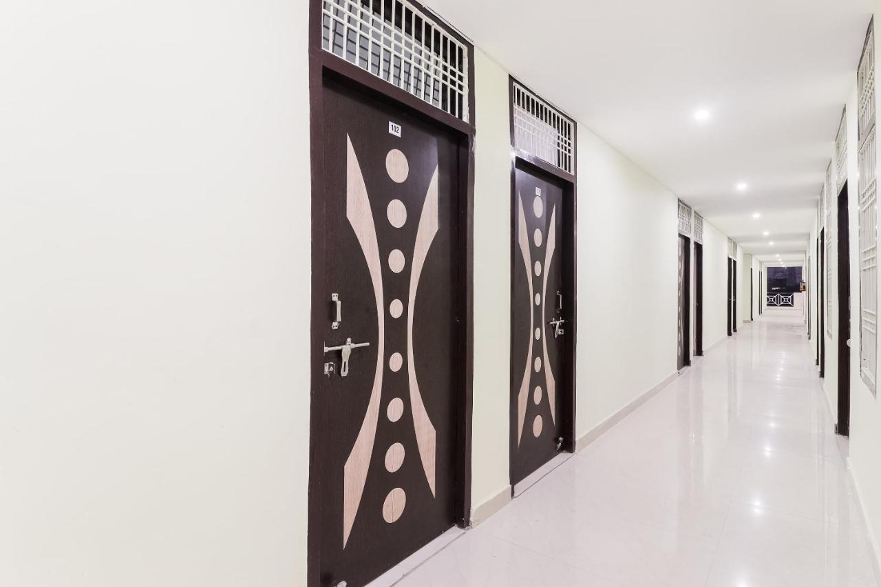 Spot On 63000 Hotel S.S. Plaza Banthra Sikandarpur Zewnętrze zdjęcie
