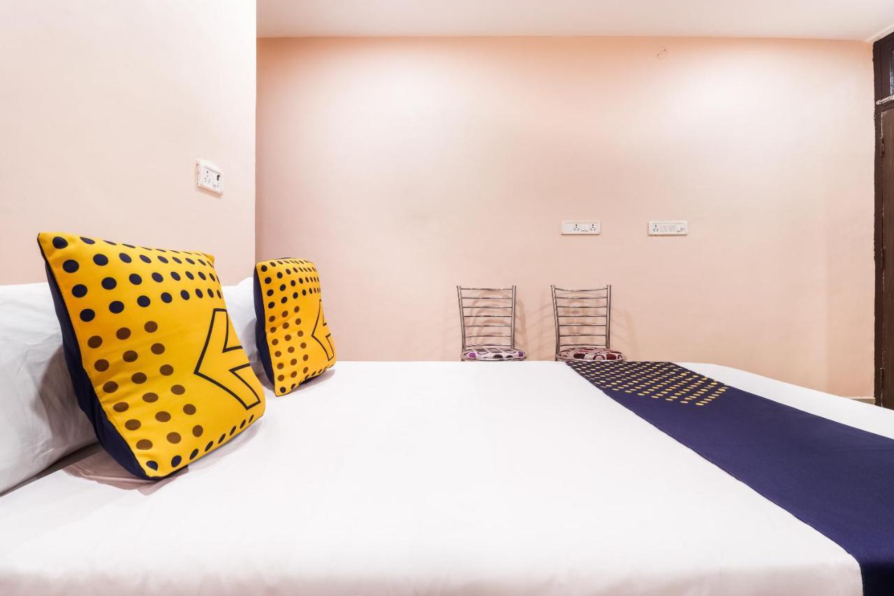 Spot On 63000 Hotel S.S. Plaza Banthra Sikandarpur Zewnętrze zdjęcie