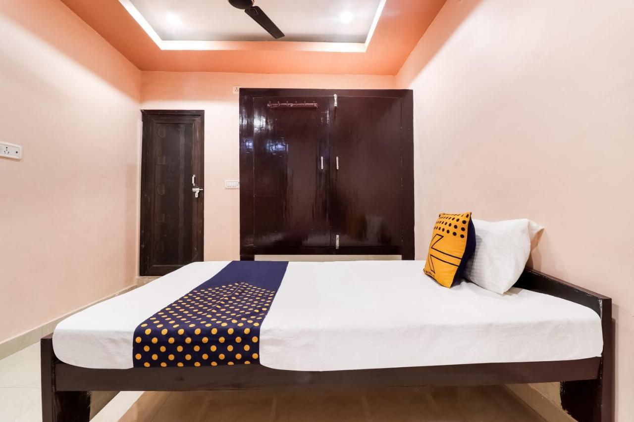 Spot On 63000 Hotel S.S. Plaza Banthra Sikandarpur Zewnętrze zdjęcie