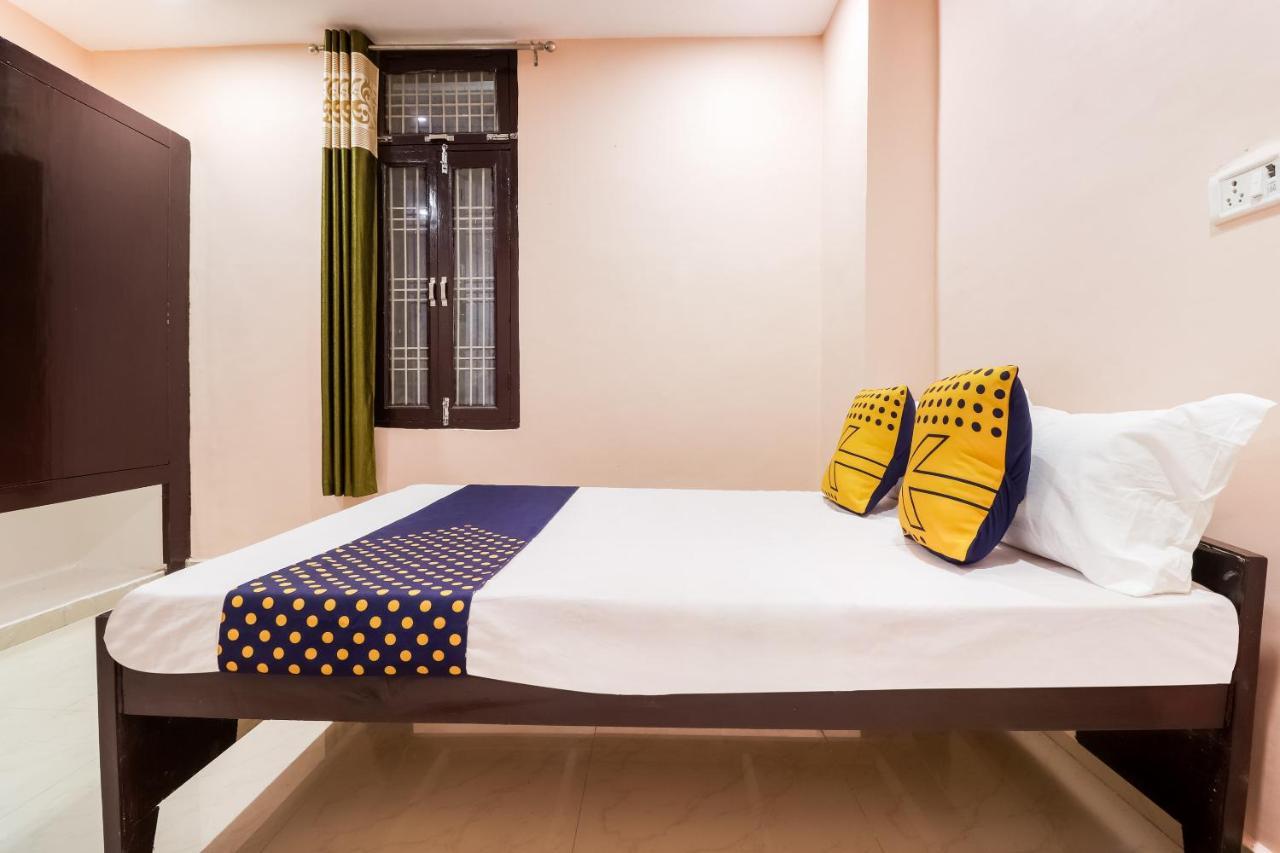 Spot On 63000 Hotel S.S. Plaza Banthra Sikandarpur Zewnętrze zdjęcie