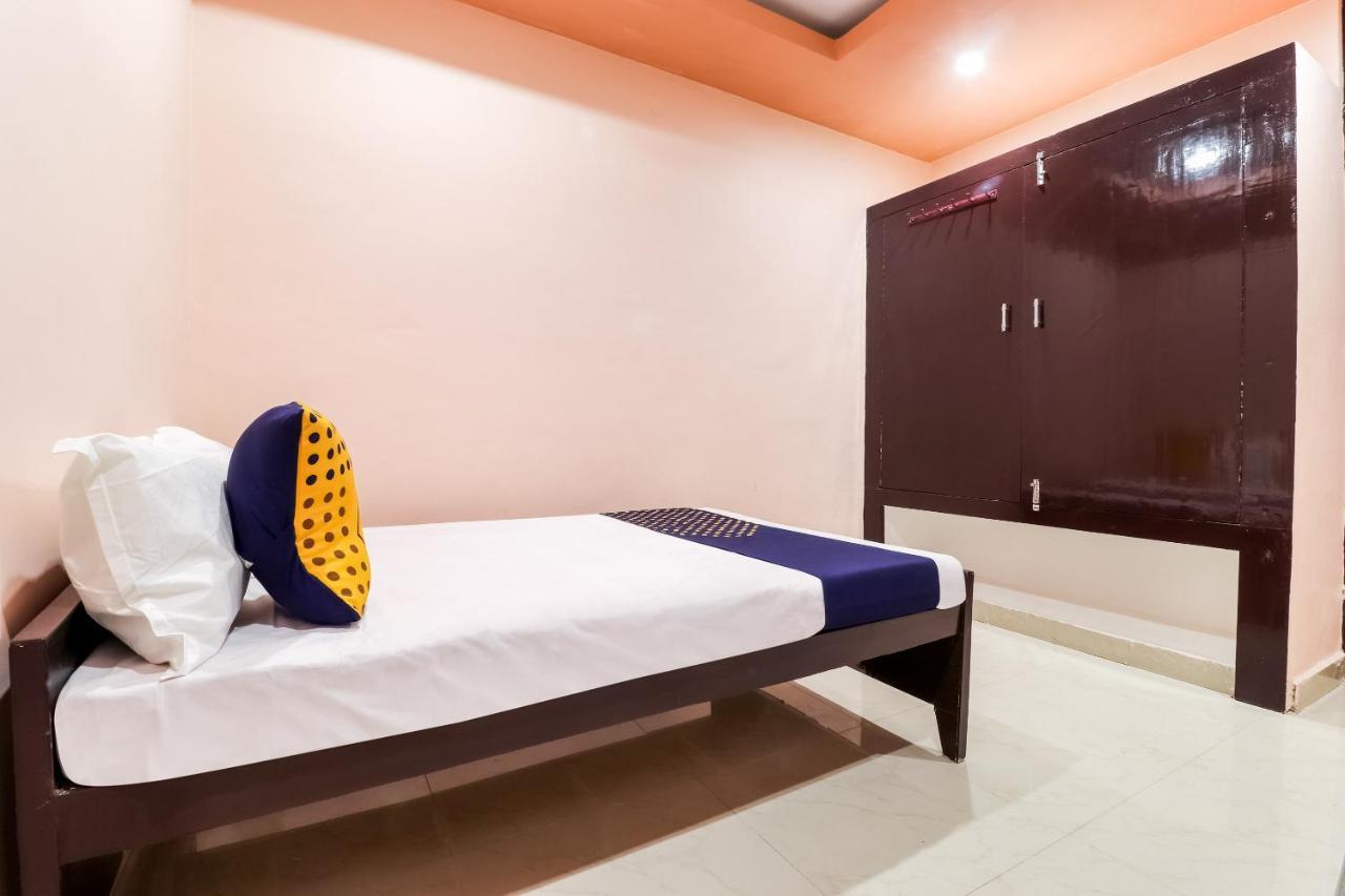 Spot On 63000 Hotel S.S. Plaza Banthra Sikandarpur Zewnętrze zdjęcie